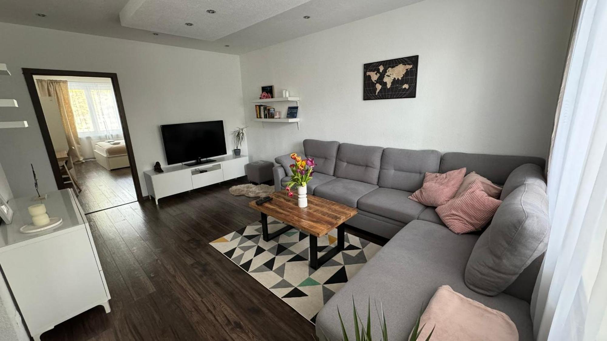 Milde'S Apartment Near The City Center - Hospodarska Street Trnava Exteriér fotografie