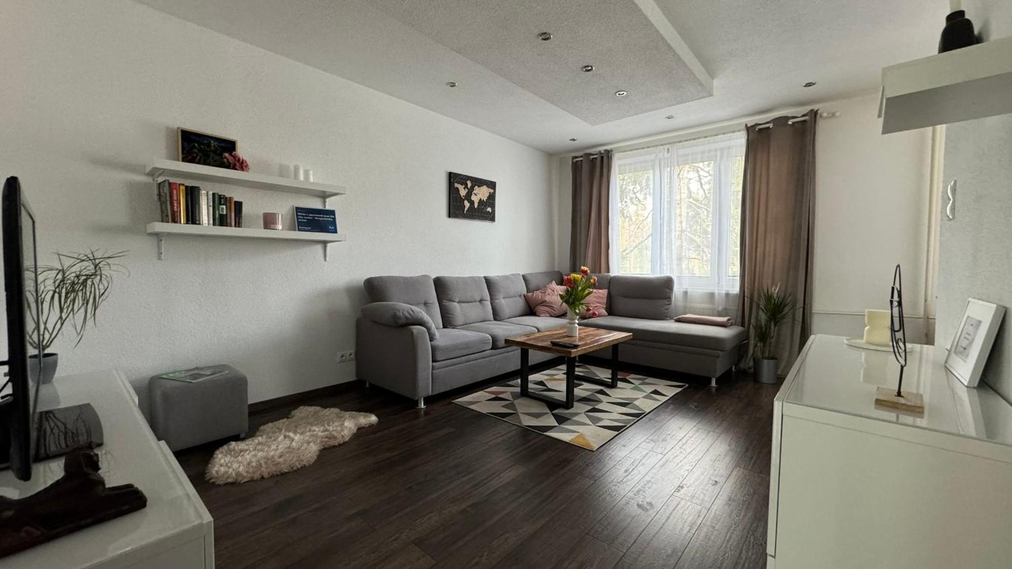 Milde'S Apartment Near The City Center - Hospodarska Street Trnava Exteriér fotografie